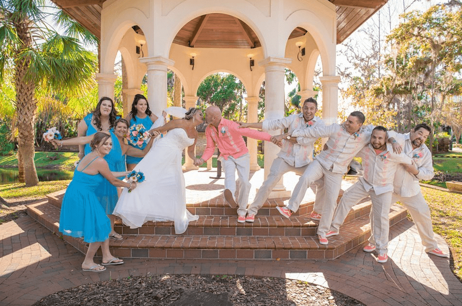 Why Linen Is the Ultimate Fabric for Men’s Beach Wedding Attire